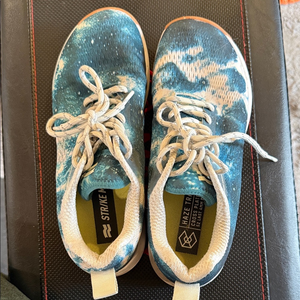 Strike Mvmnt haze trainer